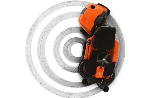 TRAKTOR RIDER R112C + ACC HUSQVARNA TRAKTOR RIDER R112C + ACC HUSQVARNA