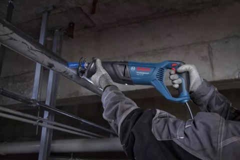 PIŁA SZABLASTA GSA 12-30 1250W BOSCH PIŁA SZABLASTA GSA 12-30 1250W BOSCH