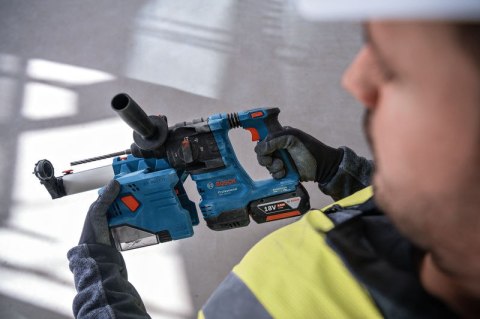 ZESTAW COMBI GSR18V-45 + GWS18V-8 + GBH18V-22 3*4.0AH BOSCH ZESTAW COMBI GSR18V-45 + GWS18V-8 + GBH18V-22 3*4.0AH BOSCH
