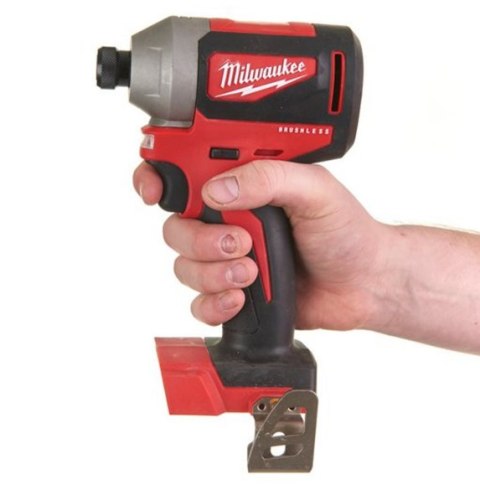 KLUCZ UDAROWY AKUMULATOROWY 1/4'' M18CBLID-0 0*AH MILWAUKEE KLUCZ UDAROWY AKUMULATOROWY 1/4'' M18CBLID-0 0*AH MILWAUKEE