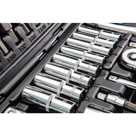 ZESTAW KLUCZY NASADOWYCH 1/4'',1/2'' 111 CZĘŚCI CRV NEO ZESTAW KLUCZY NASADOWYCH 1/4'',1/2'' 111 CZĘŚCI CRV NEO