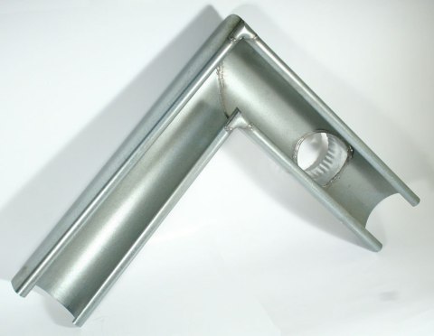 NAROŻNIK RYNNY Z WYLOTEM 150MM LEWY NAROŻNIK RYNNY Z WYLOTEM 150MM LEWY