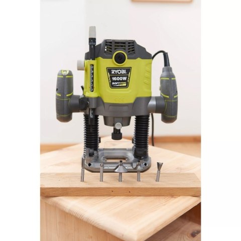 FREZARKA GÓRNOWRZECIONOWA RRT1600-K 1600W RYOBI FREZARKA GÓRNOWRZECIONOWA RRT1600-K 1600W RYOBI