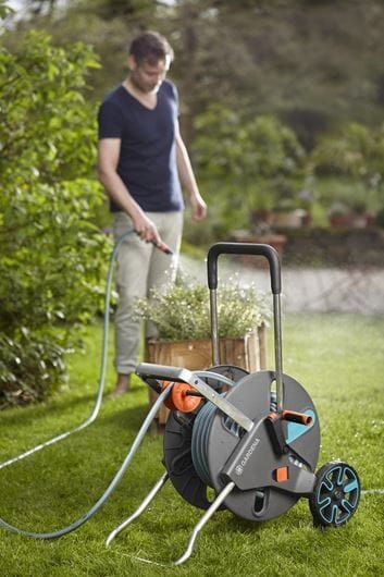 WÓZEK NA WĄŻ CLEVERROLL L EASY-Z GARDENA WÓZEK NA WĄŻ CLEVERROLL L EASY-Z GARDENA