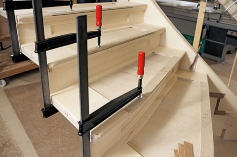 ŚCISK ŚRUBOWY STOLARSKI ŻELIWNY GŁĘBOKI 1500*300MM BESSEY ŚCISK ŚRUBOWY STOLARSKI ŻELIWNY GŁĘBOKI 1500*300MM BESSEY