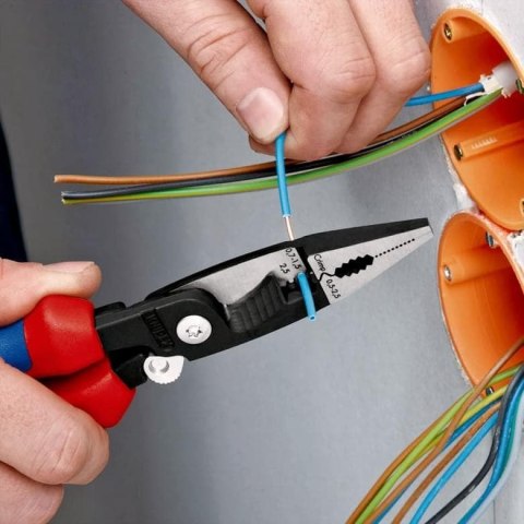 SZCZYPCE DO PRAC ELEKTROINSTALACYJNYCH 6W1 KNIPEX SZCZYPCE DO PRAC ELEKTROINSTALACYJNYCH 6W1 KNIPEX