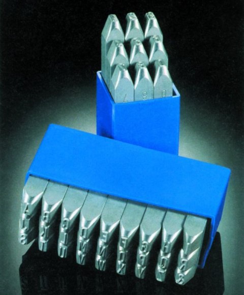 KOMPLET ZNACZNIKÓW STALOWYCH 6MM | DO ZNAKOWANIA DETALI | TWARDOŚĆ 58-60 HRC | ZGODNE Z DIN 7353 KOMPLET ZNACZNIKÓW STALOWYCH 6MM | DO ZNAKOWANIA DETALI | TWARDOŚĆ 58-60 HRC | ZGODNE Z DIN 7353