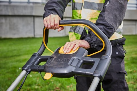 KOSIARKA DO TRAWY AKUMULATOROWA 48CM 2*18V 0*AH DEWALT