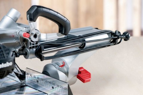 UKOŚNICA KGS 216 M Z FUNKCJĄ POSUWU METABO UKOŚNICA KGS 216 M Z FUNKCJĄ POSUWU METABO