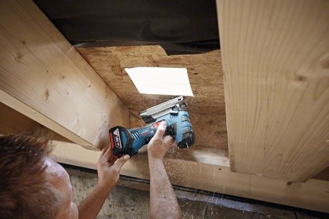 WYRZYNARKA GST 18 V-LI B 0*AH BOX BOSCH WYRZYNARKA GST 18 V-LI B 0*AH BOX BOSCH