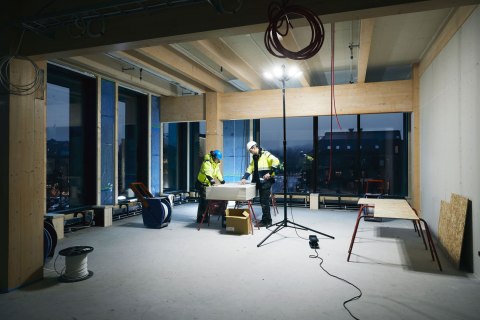 LAMPA ROBOCZA STARBURST 16000 MARELD LAMPA ROBOCZA STARBURST 16000 MARELD