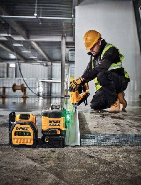 LASER LINIOWY 3-PŁASZCZYZNOWY 12/18V ZIELONA WIĄZKA XR 0*AH DEWALT LASER LINIOWY 3-PŁASZCZYZNOWY 12/18V ZIELONA WIĄZKA XR 0*AH DEWALT