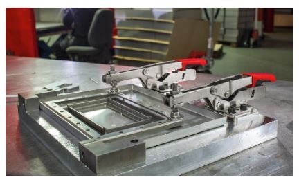 REGULOWANY DOCISK KOLANOWY 40MM BESSEY REGULOWANY DOCISK KOLANOWY 40MM BESSEY