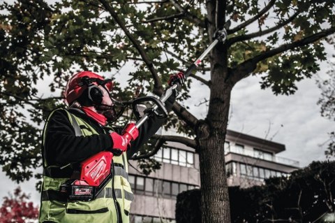 PILARKA DO GAŁĘZI QUIK-LOK M18FOPH-CSA MILWAUKEE PILARKA DO GAŁĘZI QUIK-LOK M18FOPH-CSA MILWAUKEE