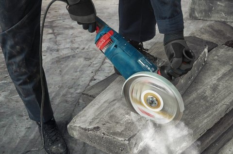 SZLIFIERKA KĄTOWA GWS 24-180 180MM 2400W BOSCH SZLIFIERKA KĄTOWA GWS 24-180 180MM 2400W BOSCH