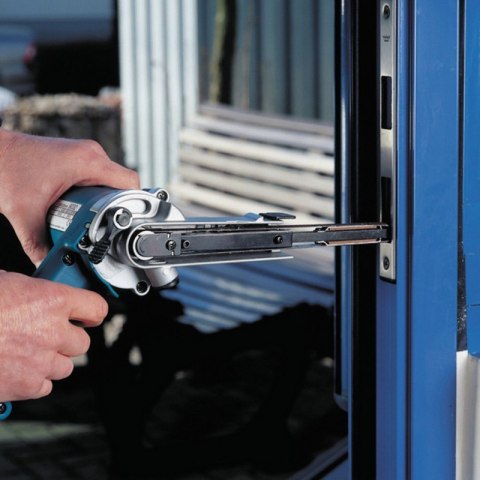 PILNIK TAŚMOWY 550W 9MM MAKITA PILNIK TAŚMOWY 550W 9MM MAKITA