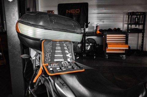 ZESTAW NARZĘDZI DO MOTOCYKLA 25 SZT.MIĘKKIE ETUI NEO ZESTAW NARZĘDZI DO MOTOCYKLA 25 SZT.MIĘKKIE ETUI NEO