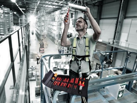 ZESTAW KRAFTFORM KOMPAKT VDE 17 EXTRA SLIM 1, 16 CZĘŚĆ WERA ZESTAW KRAFTFORM KOMPAKT VDE 17 EXTRA SLIM 1, 16 CZĘŚĆ WERA