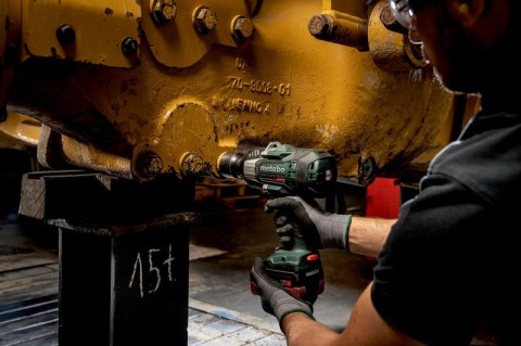 KLUCZ UDAROWY AKUMULATOROWY 3/4'' SSW 18 LTX 1750 BL METABO KLUCZ UDAROWY AKUMULATOROWY 3/4'' SSW 18 LTX 1750 BL METABO