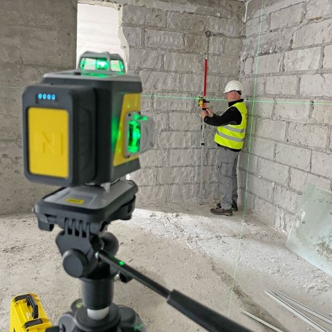 LASER KRZYŻOWY CL4G + STATYW SJJ-M1 EX NIVEL LASER KRZYŻOWY CL4G + STATYW SJJ-M1 EX NIVEL