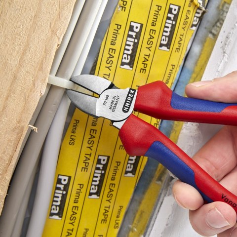 SZCZYPCE TNĄCE BOCZNE 160MM, POWLEKANE KNIPEX SZCZYPCE TNĄCE BOCZNE 160MM, POWLEKANE KNIPEX
