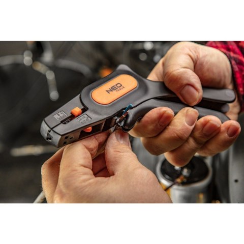 AUTOMATYCZNY ŚCIĄGACZ IZOLACJI OD 0.5MM DO 6MM2 NEO AUTOMATYCZNY ŚCIĄGACZ IZOLACJI OD 0.5MM DO 6MM2 NEO