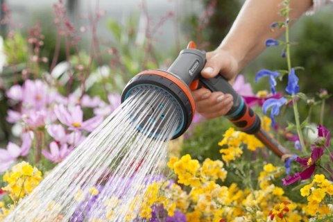 COMFORT WIELOFUNKCYJNY PISTOLET ZRASZAJĄCY GARDENA COMFORT WIELOFUNKCYJNY PISTOLET ZRASZAJĄCY GARDENA