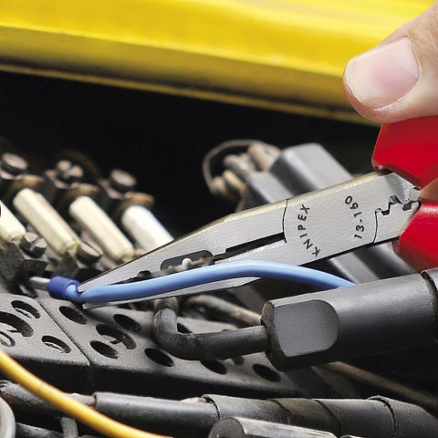 SZCZYPCE DLA ELEKTRYKÓW 4W1 160MM KNIPEX SZCZYPCE DLA ELEKTRYKÓW 4W1 160MM KNIPEX