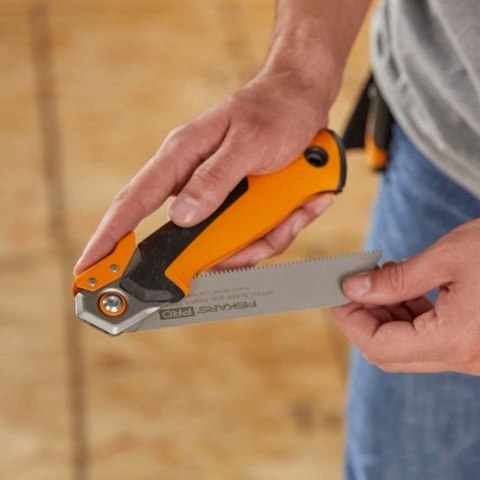 PIŁA SKŁADANA POWERTOOTH 15CM, 19 TPI FISKARS PIŁA SKŁADANA POWERTOOTH 15CM, 19 TPI FISKARS