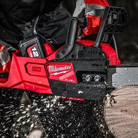 PILARKA ŁAŃCUCHOWA AKUM. M18FCHSC-121 30CM 18V 1*12.0AH MILWAUKEE PILARKA ŁAŃCUCHOWA AKUM. M18FCHSC-121 30CM 18V 1*12.0AH MILWAUKEE