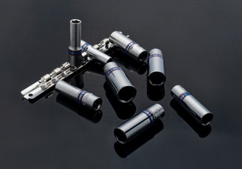 ZESTAW NASADEK 3/8'' 8CZ. DŁUGIE 6-KĄT 10-19MM, NA SZYNIE KING TONY ZESTAW NASADEK 3/8'' 8CZ. DŁUGIE 6-KĄT 10-19MM, NA SZYNIE KING TONY
