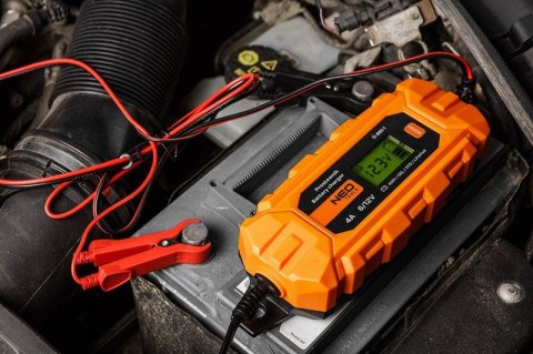PROSTOWNIK AUTOMATYCZNY 4A/70W,3-120AH DO AGM/GEL NEO PROSTOWNIK AUTOMATYCZNY 4A/70W,3-120AH DO AGM/GEL NEO