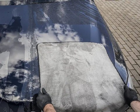 MIKROFIBRA DWUWARSTWOWA 41X41 MOJE AUTO MIKROFIBRA DWUWARSTWOWA 41X41 MOJE AUTO