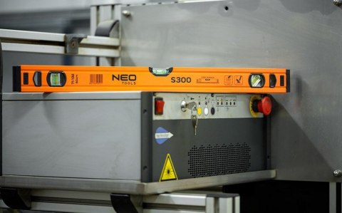 POZIOMICA ALUMINIOWA S300 3 LIBELLE 60CM. NEO POZIOMICA ALUMINIOWA S300 3 LIBELLE 60CM. NEO