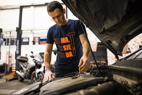 T-SHIRT Z NADRUKIEM MA SIĘ DA ROZMIAR M NEO T-SHIRT Z NADRUKIEM MA SIĘ DA ROZMIAR M NEO