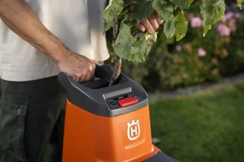 ROZDRABNIACZ AKUMULATOROWY GS 340IS HUSQVARNA ROZDRABNIACZ AKUMULATOROWY GS 340IS HUSQVARNA
