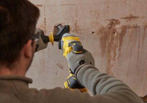 MŁOT UDAROWY OBROTOWY AKUMULATOROWY SDS+ V20 18V 2*4.0AH STANLEY