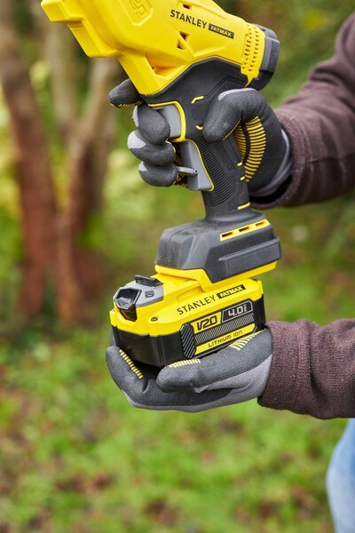 SEKATOR AKUMULATOROWY V20 18V 1*4.0AH STANLEY