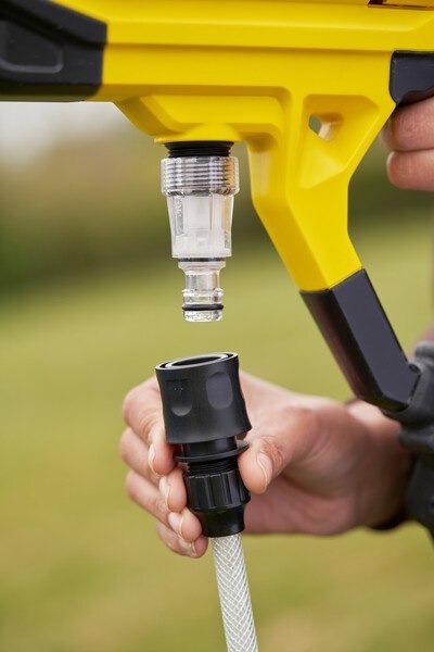 AKUMULATOROWA MYJKA CIŚNIENIOWA V20 18V 1*4.0AH STANLEY