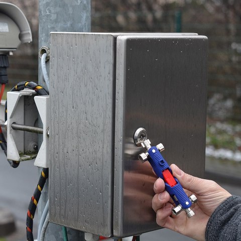 KLUCZ UNIWERSALNY JOINTKEY QUADRO KNIPEX