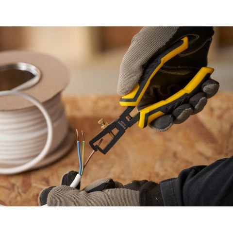 SZCZYPCE CONTROL-GRIP 150MM DO ŚCIĄG. IZOLACJI STANLEY